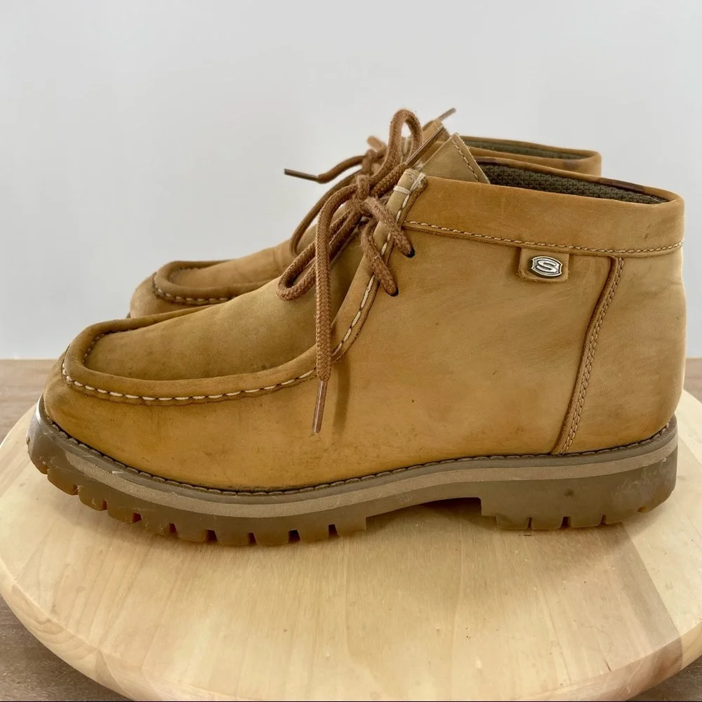 SKECHERS Martyr Shoes size 9 mens, tan